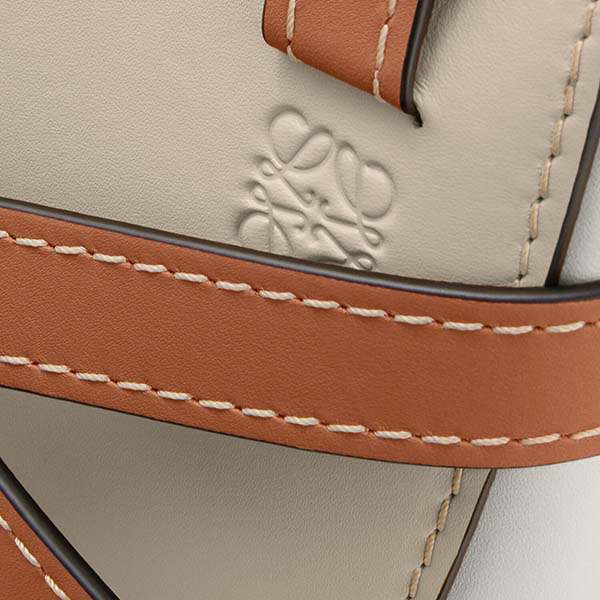 【ロエベ】ゲート トップ ハンドル バッグ ミニ コピー(カーフスキン) 0010439008